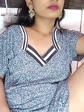 Snapshot of Beautifulsex4u chatting on September 2025 06:43:02 PM Beautifulsex4u online show from September 2025 06:43:02 PM