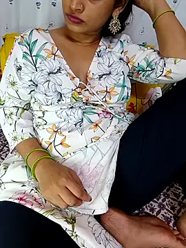 Snapshot of Beautifulsex4u chatting on October 2025 06:41:02 PM Beautifulsex4u online show from October 2025 06:41:02 PM