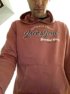 Snapshot of Percy_ohv chatting on November 2025 07:07:02 PM Percy ohv online show from November 2025 07:07:02 PM