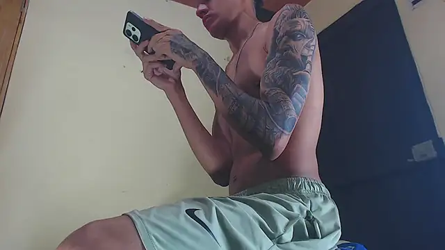 GaboReyes online show from October 2025 03:15:02 AM