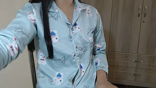 Snapshot of Beauty_Asian_Tina chatting on March 2025 01:46:02 AM Beauty Asian Tina online show from March 2025 01:46:02 AM