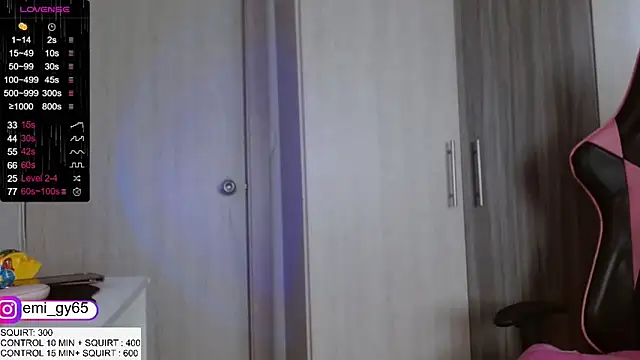 emilyn grey1 online show from October 2025 03:40:01 PM