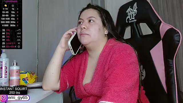 Snapshot of emilyn_grey1 chatting on March 2026 03:11:01 PM emilyn grey1 online show from March 2026 03:11:01 PM