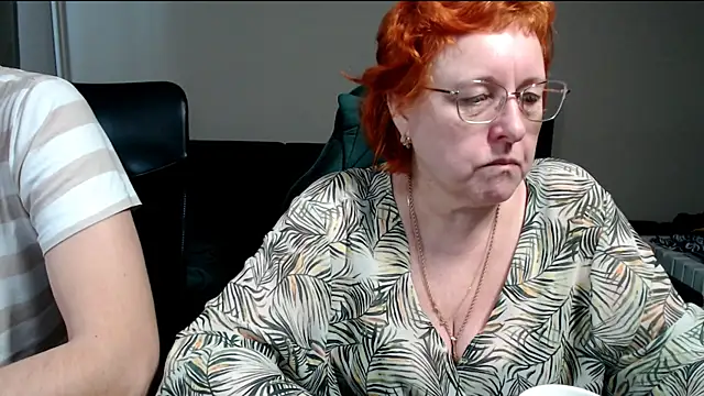 Snapshot of JoannaAndNeighbour chatting on February 2026 08:07:02 AM JoannaAndNeighbour online show from February 2026 08:07:02 AM