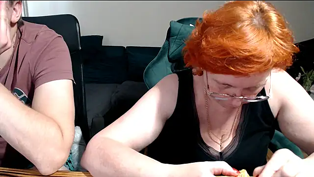 Snapshot of JoannaAndNeighbour chatting on February 2026 10:38:02 AM JoannaAndNeighbour online show from February 2026 10:38:02 AM