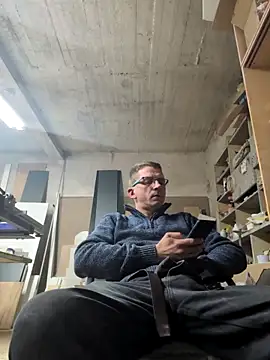 bajka76 online show from October 2025 11:30:01 AM