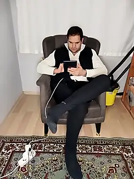canakbulak00 online show from March 2025 10:38:01 PM