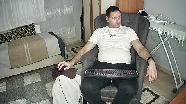 canakbulak00 online show from March 2025 09:13:02 PM