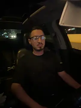 Snapshot of Bbyboyivan chatting on October 2025 04:24:02 AM Bbyboyivan online show from October 2025 04:24:02 AM