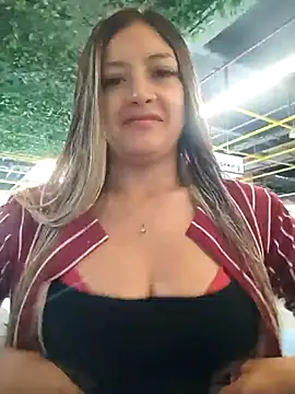 Snapshot of alana_69 chatting on February 2025 04:24:02 PM alana 69 online show from February 2025 04:24:02 PM