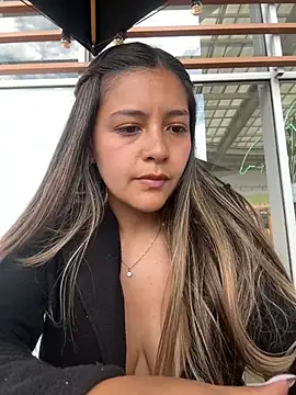 Snapshot of alana_69 chatting on March 2025 04:37:01 PM alana 69 online show from March 2025 04:37:01 PM