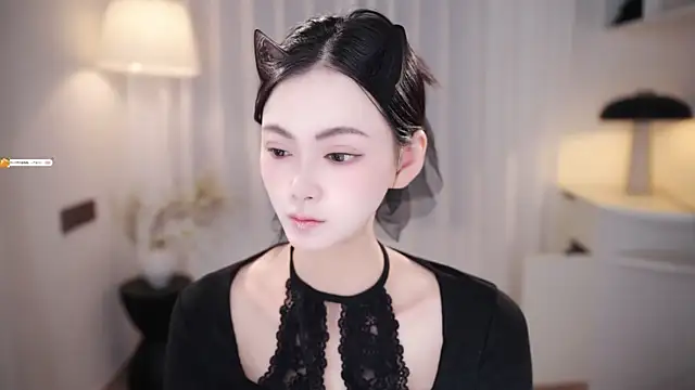 Ocean--Lili online show from October 2025 02:24:02 PM