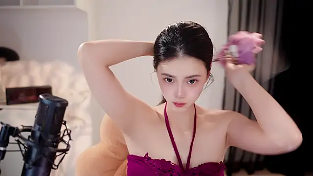 Ocean--Lili online show from June 2026 02:43:01 PM