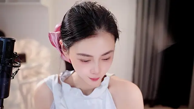 Ocean--Lili online show from June 2026 02:19:01 PM