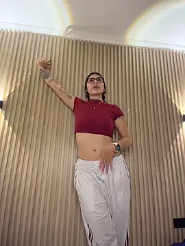 Sarasanders 4 online show from February 2026 03:36:02 AM