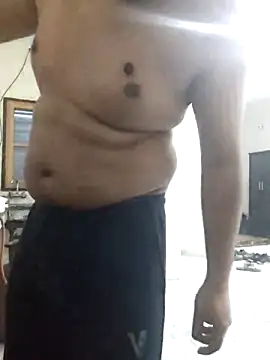 Snapshot of thebrownboi01 chatting on February 2026 01:34:02 AM thebrownboi01 online show from February 2026 01:34:02 AM