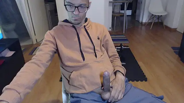 Snapshot of guachin_hunk chatting on September 2025 02:55:01 PM guachin hunk online show from September 2025 02:55:01 PM