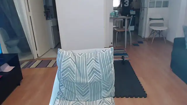 Snapshot of guachin_hunk chatting on November 2025 03:34:01 PM guachin hunk online show from November 2025 03:34:01 PM