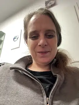 LadyChantale online show from May 2026 05:47:01 AM
