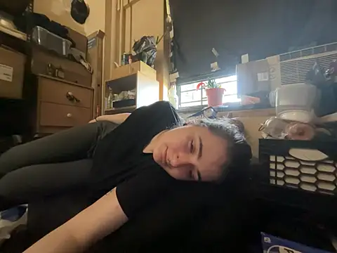 Snowbunnycake 131 online show from June 2026 11:07:01 PM