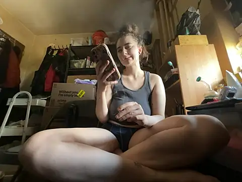 Snowbunnycake 131 online show from June 2026 09:05:02 PM
