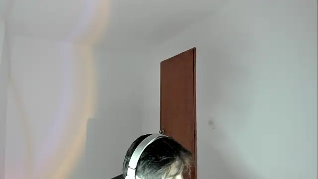 Snapshot of Giordano_Russo chatting on February 2026 04:00:01 AM Giordano Russo online show from February 2026 04:00:01 AM