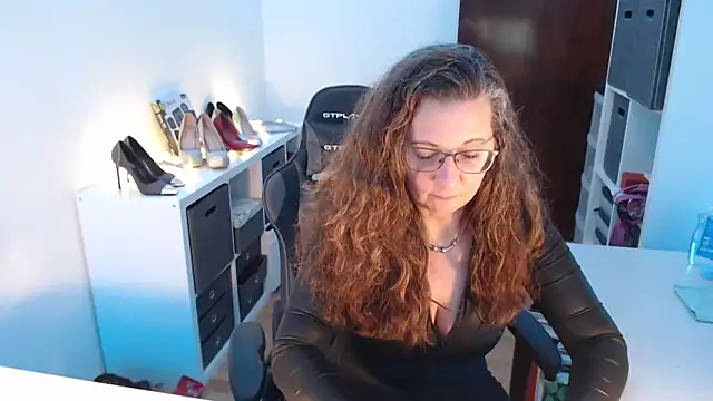 Snapshot of GeilesLuder75 chatting on March 2025 03:18:02 AM GeilesLuder75 online show from March 2025 03:18:02 AM