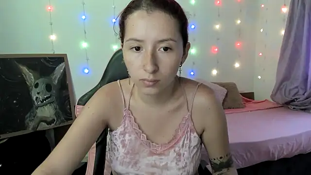 Snapshot of Ginger_Sweetty chatting on January 2025 10:41:01 PM Ginger Sweetty online show from January 2025 10:41:01 PM