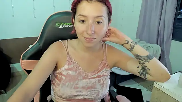 Snapshot of Ginger_Sweetty chatting on February 2025 01:36:01 AM Ginger Sweetty online show from February 2025 01:36:01 AM