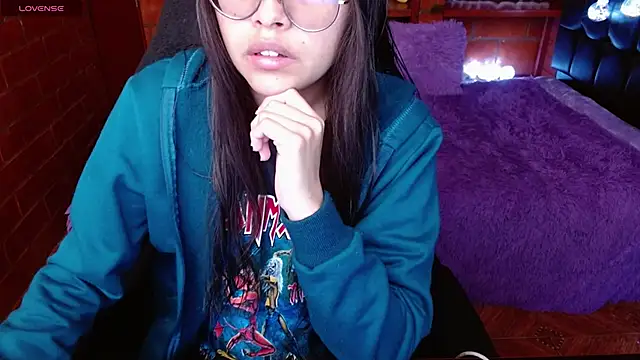 MidoriQuiinn online show from June 2026 04:27:02 PM