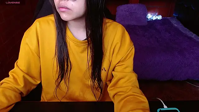 MidoriQuiinn online show from June 2026 04:08:02 PM