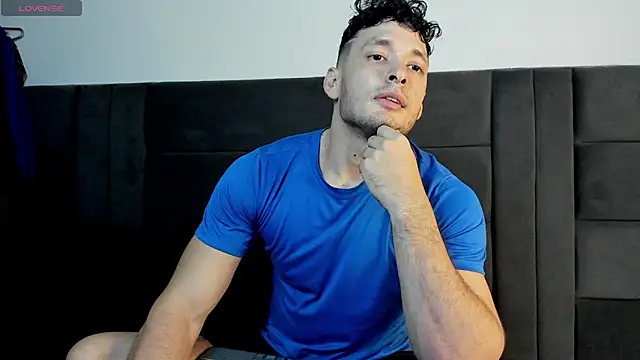 alejandro  2 online show from April 2026 02:27:02 AM