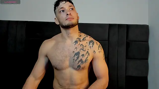 alejandro  2 online show from May 2026 06:27:01 PM
