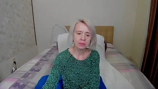 aminalive online show from September 2025 05:01:02 AM