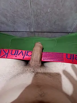 Draguito97 online show from February 2026 02:48:01 AM