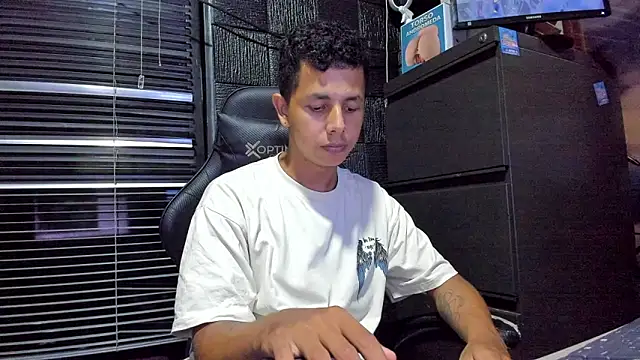 boy bigcock24cm online show from June 2026 12:52:02 AM