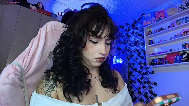 valenor  online show from May 2026 03:34:01 AM