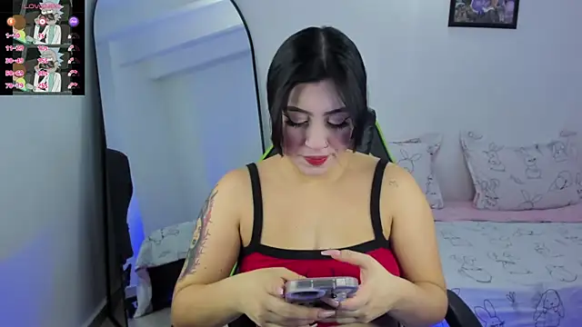caroline23 x online show from February 2025 04:05:01 AM