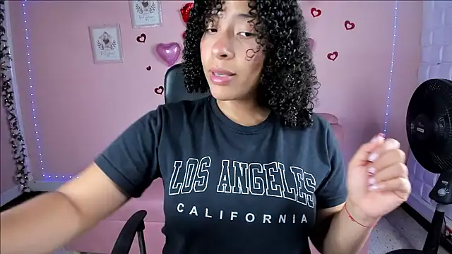 Snapshot of DannaBerry chatting on February 2025 03:42:02 PM DannaBerry online show from February 2025 03:42:02 PM