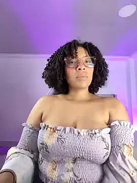 Snapshot of DannaBerry chatting on October 2025 03:02:02 PM DannaBerry online show from October 2025 03:02:02 PM