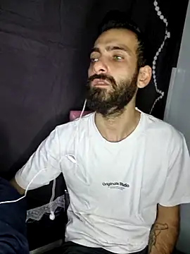 Snapshot of Drkats chatting on February 2026 07:42:02 PM Drkats online show from February 2026 07:42:02 PM