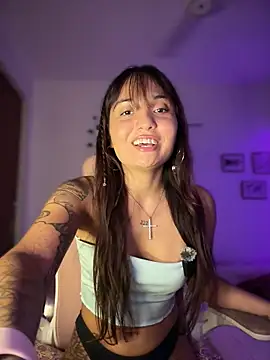 LunaXuan online show from March 2026 10:35:02 PM