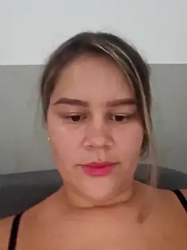 sweet lucia online show from February 2025 02:23:01 PM