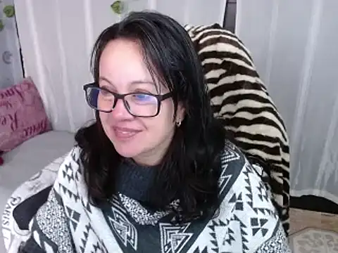 Snapshot of Sonialorens_ chatting on February 2025 02:09:02 PM Sonialorens online show from February 2025 02:09:02 PM