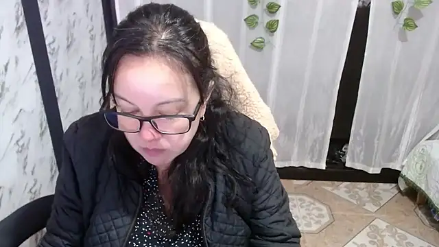 Snapshot of Sonialorens_ chatting on March 2025 12:28:01 PM Sonialorens online show from March 2025 12:28:01 PM