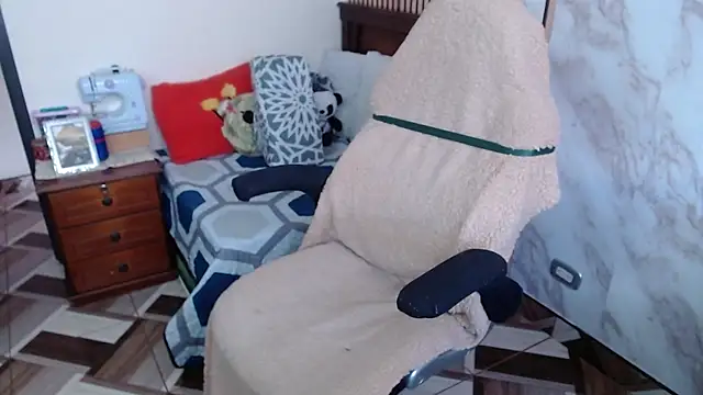 Snapshot of Sonialorens_ chatting on February 2026 03:11:01 PM Sonialorens online show from February 2026 03:11:01 PM