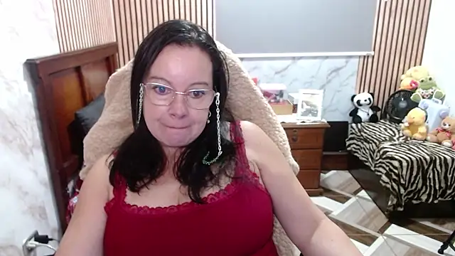 Snapshot of Sonialorens_ chatting on April 2026 03:37:02 PM Sonialorens online show from April 2026 03:37:02 PM