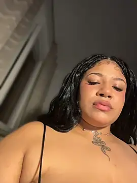 IamSashaLuv online show from May 2026 01:00:01 AM