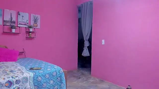 Snapshot of Emma_lean chatting on February 2025 12:11:01 PM Emma lean online show from February 2025 12:11:01 PM