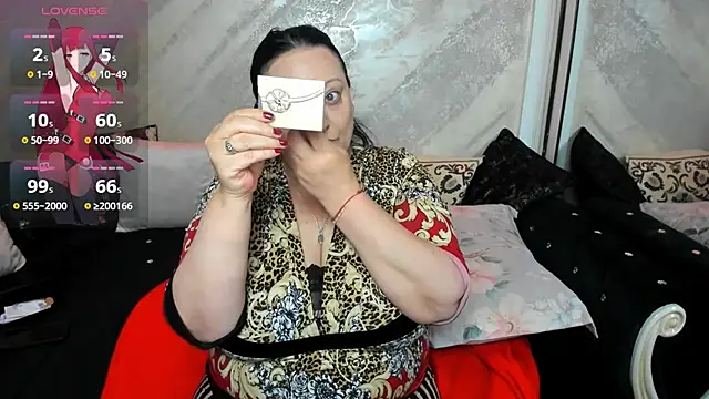 lady lauren online show from April 2026 04:05:02 AM